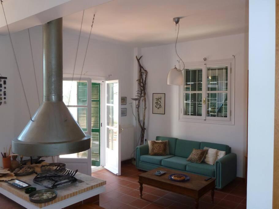 Villa Liana Sourpi 외부 사진