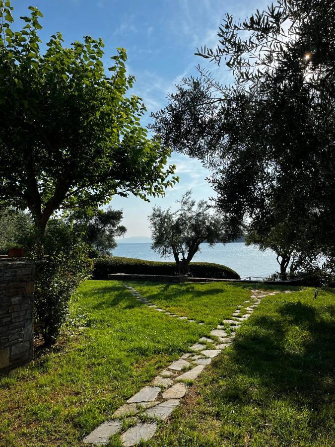 Villa Liana Sourpi 외부 사진