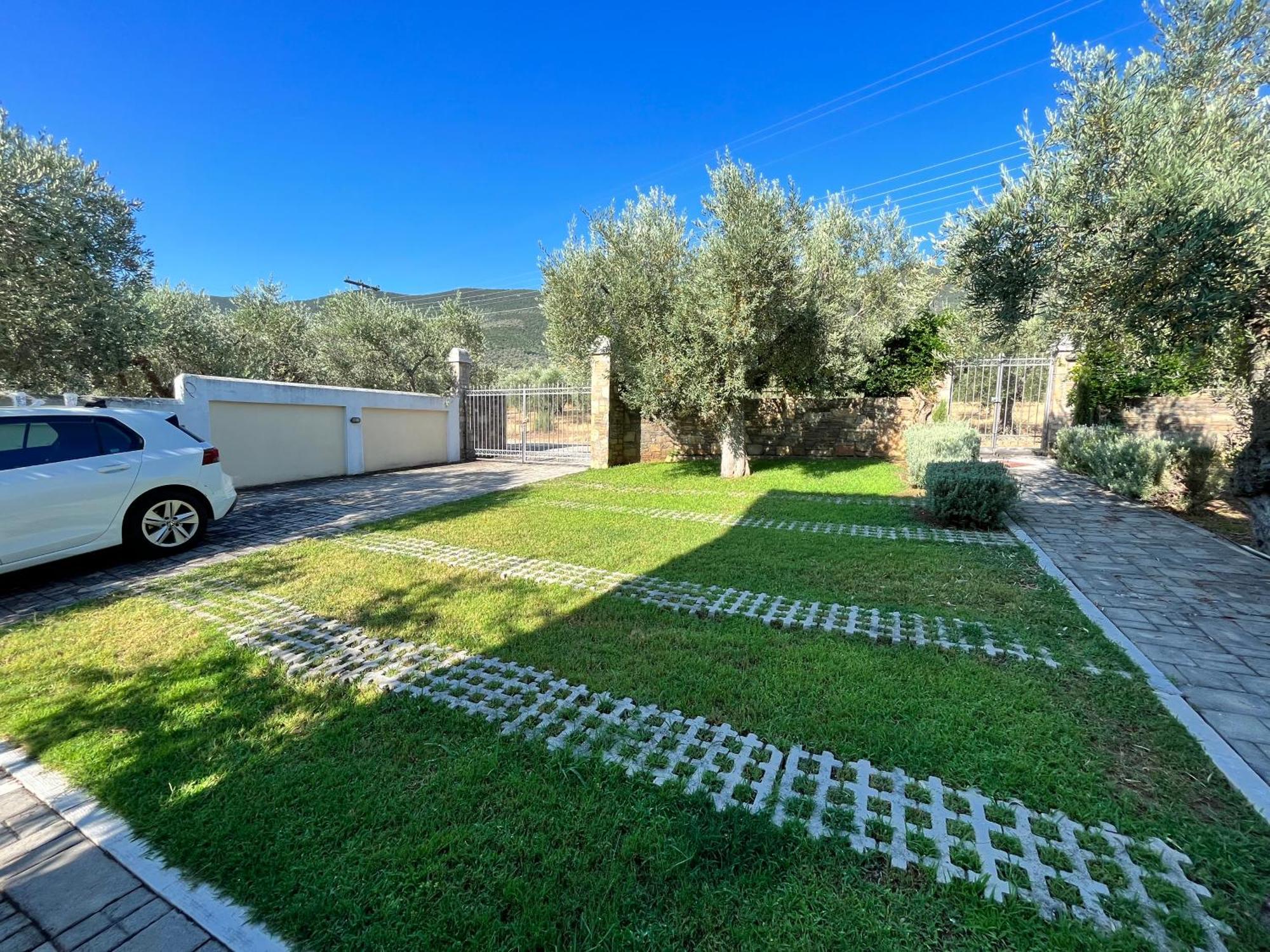 Villa Liana Sourpi 외부 사진